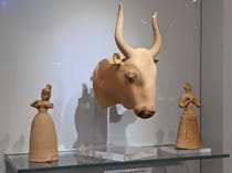 Explore ancient Minoan culture at Heraklion Archaeological Museum