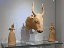 Explore ancient Minoan culture at Heraklion Archaeological Museum