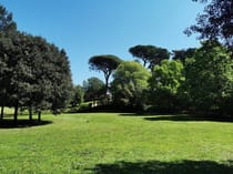 Explore Villa Carpegna Park