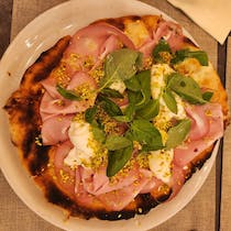 Share dishes at Ristorante Pizzeria da Nasone