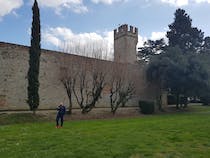 Explore Castello dell'Acciaiolo Park