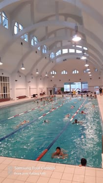 Have a good swimming moment