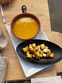 Enjoy a heart meal at Bradi Toscani