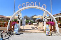 Enjoy a beachside meal at Bagno Ristorante Corallo