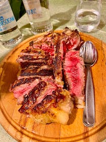 Try the steak at Ristorante Edy Più