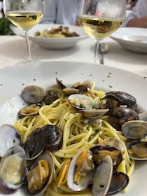 Eat out at Lo Sbarco Dei 300