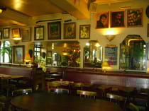 Pop in to Café de L’industrie