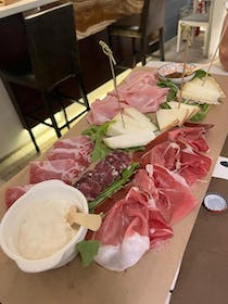 Share charcuterie at Il Guercio di Puglia