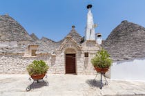 Explore the enchanting Trulli di Alberobello