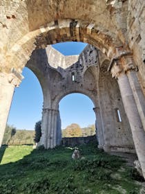 Explore the Fascinating Ruins of Abbazia di San Bruzio