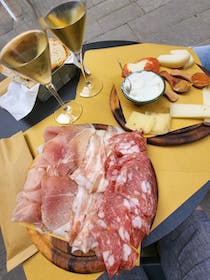 Indulge in Tuscan delights at La Taverna di Re Artù