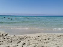 Enjoy a relaxing beach day at Lido Sottovento Gallipoli