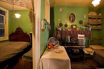 Find your roots at the Tenement Museum