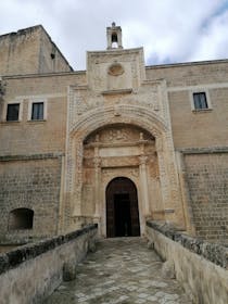 Explore Copertino Castle