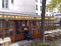 Dine at Les Trois Garçons