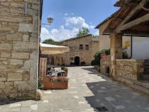Explore the Pedilunio Bagno Vignoni Museum