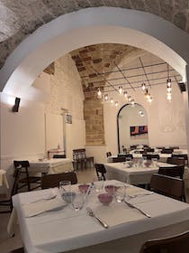 Tuck into fresh dishes at Antico Monastero