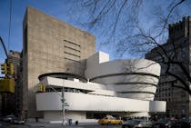 Walk around the Guggenheim Museum