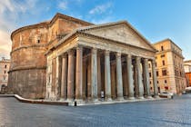 Let yourself be overwhelmed by the Pantheon