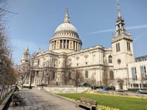 Explore the Majestic St. Paul's Cathedral