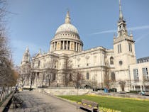 Explore the Majestic St. Paul's Cathedral