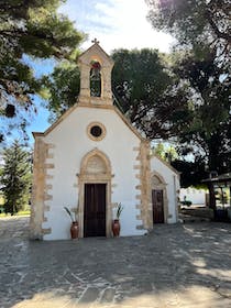 Take in the panoramic views at Venizelos Graves