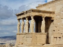 Explore and admire the Parthenon