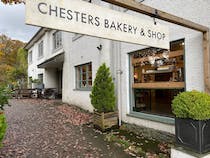 Dine at Chesters By The River