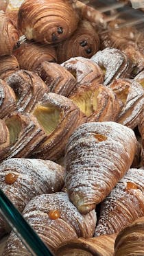 Gourmet loaves at Davide Longoni Bakery