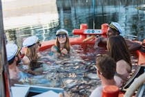 Relax in a Skuna Hot Tub & BBQ Boats on London's Waterways