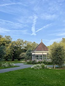 Explore Myatt's Fields Park