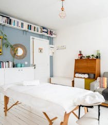 Relax and rejuvenate at Franca Massage Bien-Être Paris 20