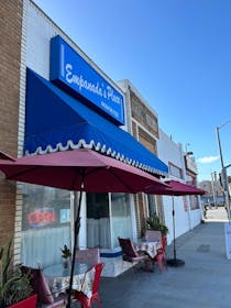 Enjoy Delicious Empanadas at Empanada's Place