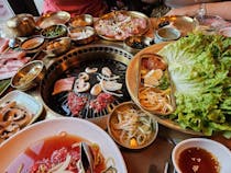 Dine at Ossek Garden
