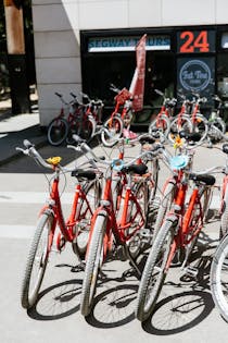 Explore Paris on a Bike Tour