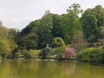 Explore the picturesque Parc Montsouris