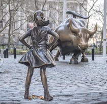 Celebrate women, learn all about the Fearless Girl
