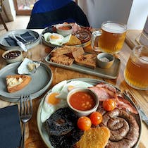 Enjoy a hearty breakfast at Lanty Slee's Elterwater