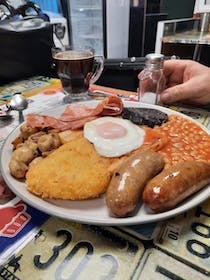 Try the large breakfasts at Helen's Diner