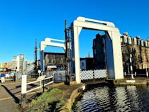 Experience the Leamington Lift Bridge