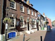 Enjoy a Sunday Roast at Rope & Anchor