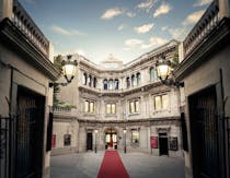 Mingle with the stars at the Museu de Cera