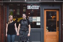 Enjoy authentic Neapolitan pizza in this authentic Brooklyn neighborhood