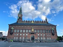 Visit Copenhagen City Hall at Rådhuspladsen