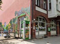 Grab some breakfast at child-friendly Kiezoase Cafe