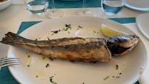 Enjoy the fresh seafood at Olhos n'Água