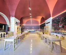 Try Portuguese wines at Viniportugal