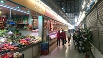 Feel the pulse of the Barceloneta at the Mercat