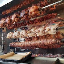Enjoy mouth-watering grilled meats at ΨΗΣΤΑΡΙΑ ΓΙΑΝΝΙΤΣΗΣ