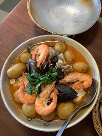 Indulge in seafood at Retiro do Pescador
